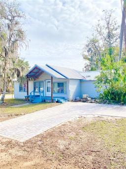 Picture of 10607 3Rd Street, Thonotosassa, FL 33592