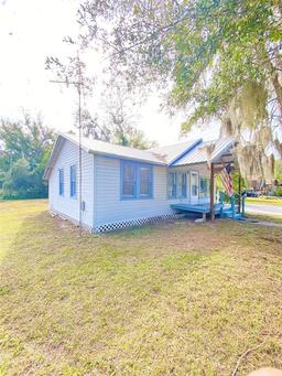 Picture of 10607 3Rd Street, Thonotosassa, FL 33592