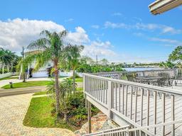 Picture of 800 Missouri Avenue, Palm Harbor, FL 34683