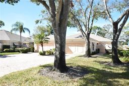 Picture of 5548 Chanteclaire # 16, Sarasota, FL 34235