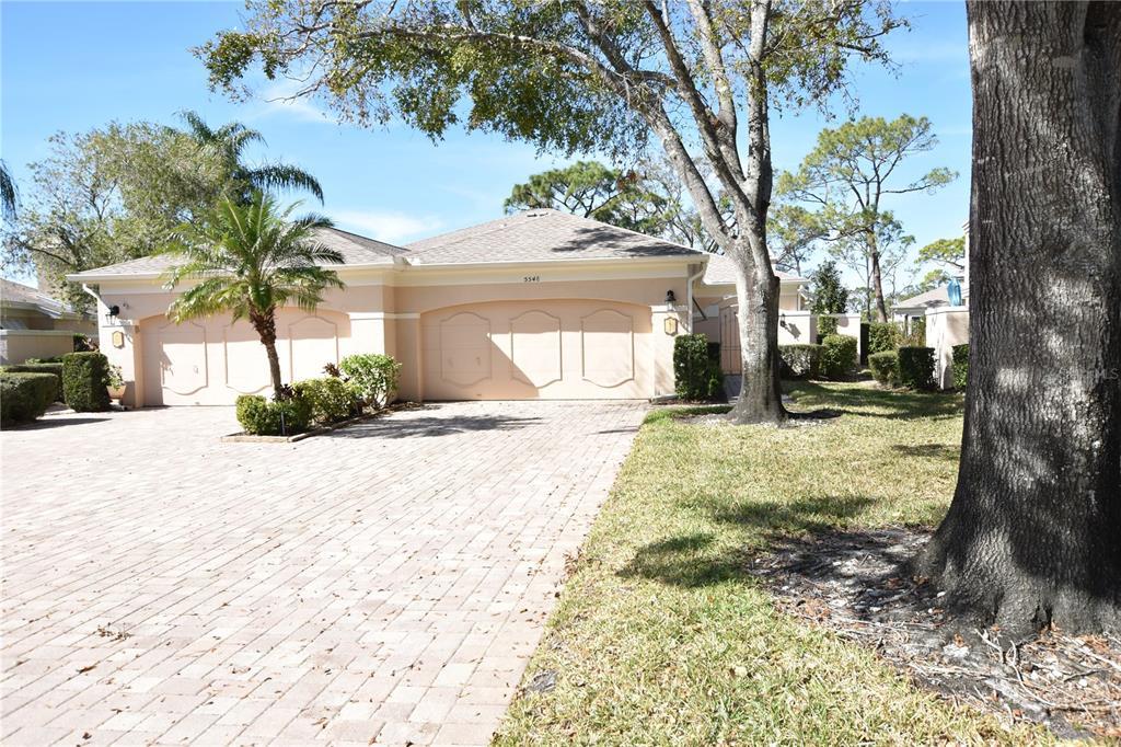 Picture of 5548 Chanteclaire # 16, Sarasota, FL 34235