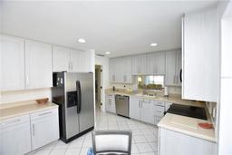 Picture of 5548 Chanteclaire # 16, Sarasota, FL 34235