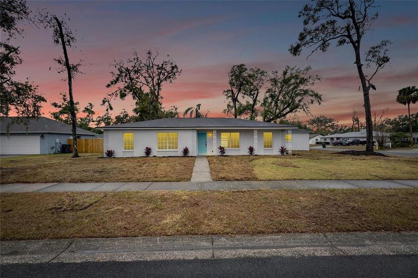 Picture of 2901 Forestwood Drive, Seffner FL 33584