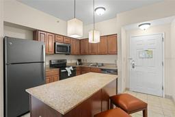 Picture of 12538 Floridays Resort Drive Unit 411, Orlando, FL 32821