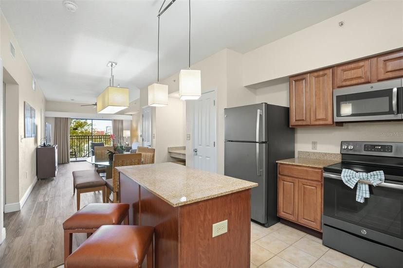 Picture of 12538 Floridays Resort Drive Unit 411, Orlando FL 32821