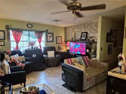 Picture of 1504 NE 31St Place, Ocala, FL 34479