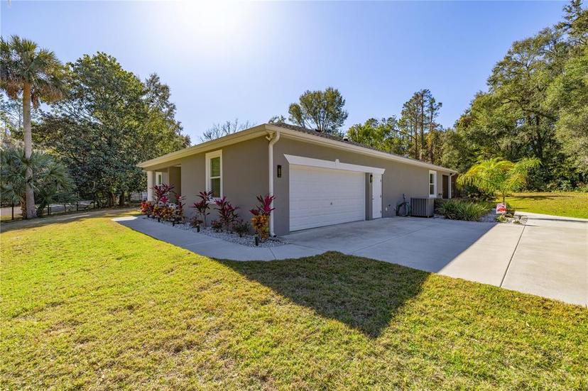 Picture of 12750 SE 119Th Court, Ocklawaha FL 32179