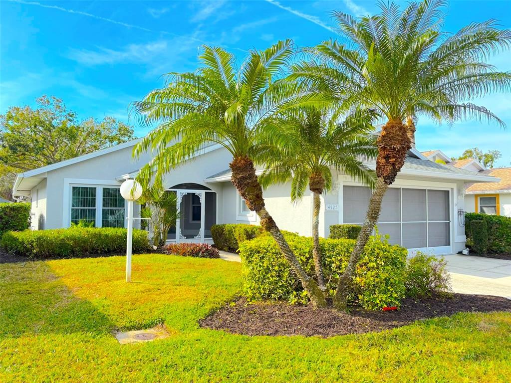 Picture of 4527 Fern Drive Unit 26, Bradenton, FL 34208