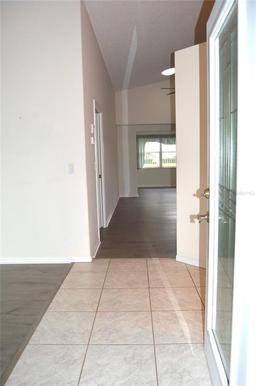 Picture of 4527 Fern Drive Unit 26, Bradenton, FL 34208