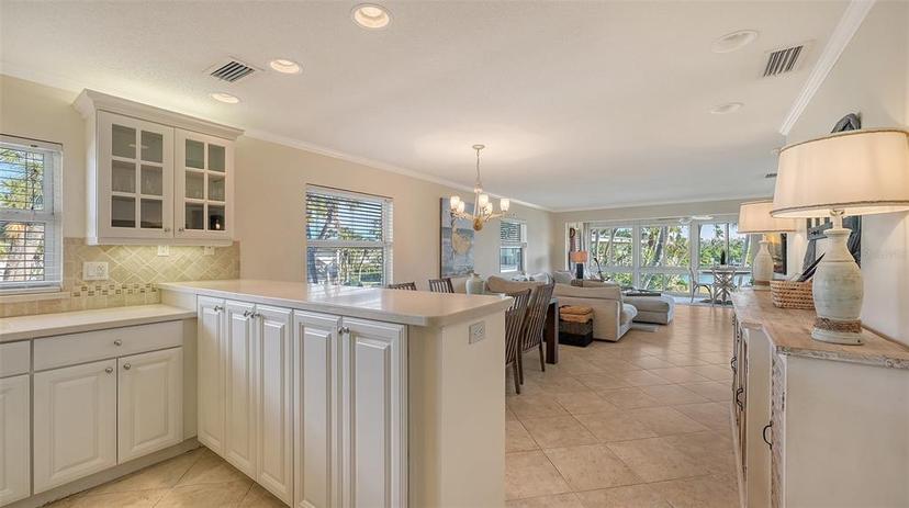 Picture of 6750 Gulf Of Mexico Drive Unit 153, Longboat Key FL 34228