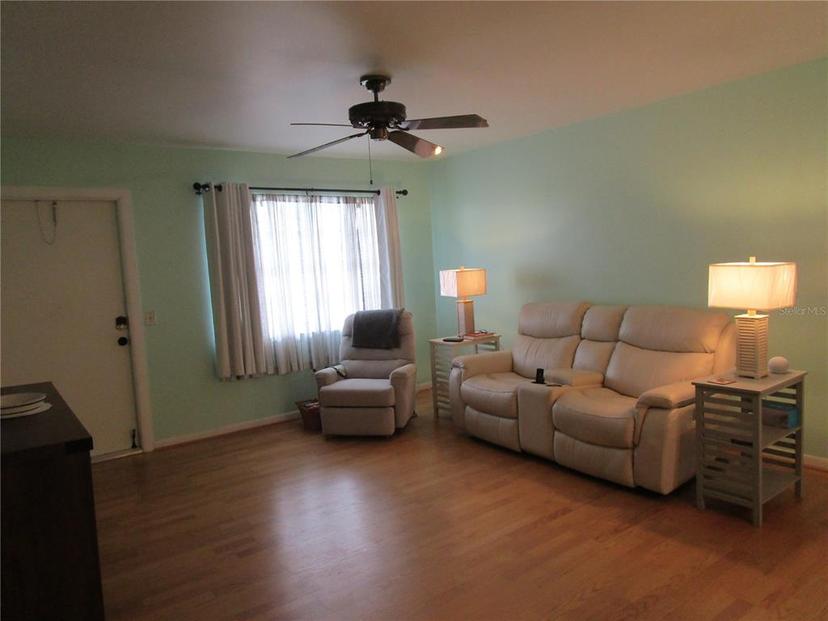 Picture of 1900 59Th Avenue N Unit 212, St Petersburg FL 33714