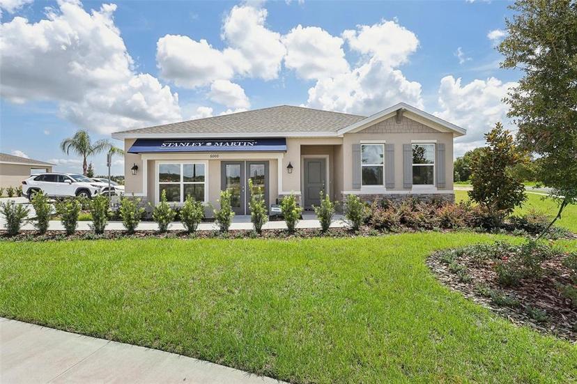 Picture of 1700 Blue Lagoon Circle, Mascotte FL 34753