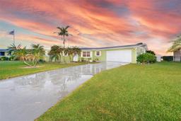 Picture of 218 S Venetian Way, Port Orange, FL 32127