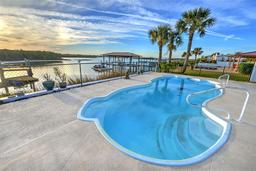 Picture of 218 S Venetian Way, Port Orange, FL 32127