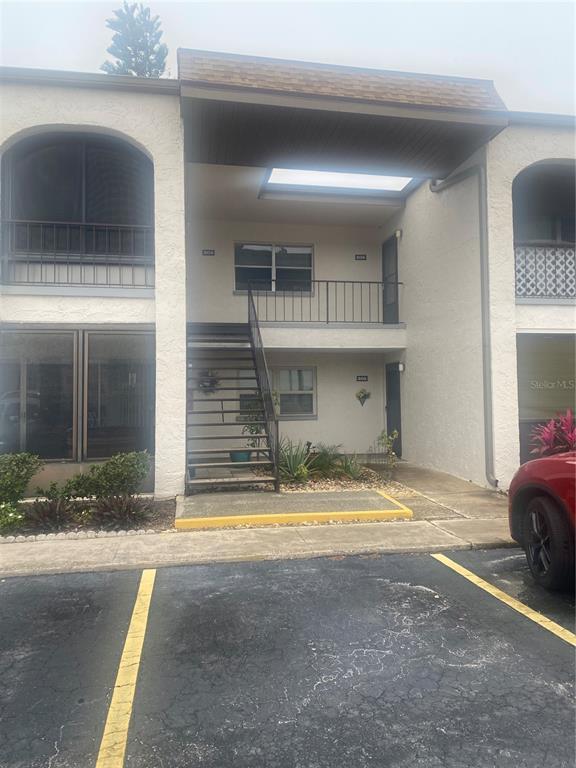 Picture of 7701 Starkey Road Unit 306, Seminole, FL 33777