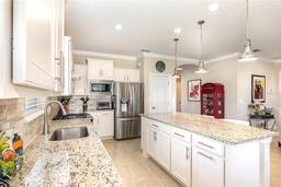 Picture of 605 Cantabria Drive, Davenport, FL 33837