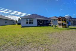 Picture of 17721 Bright Wheat Drive, Lithia, FL 33547