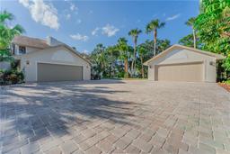 Picture of 3665 S Tropical Trail, Merritt Island, FL 32952