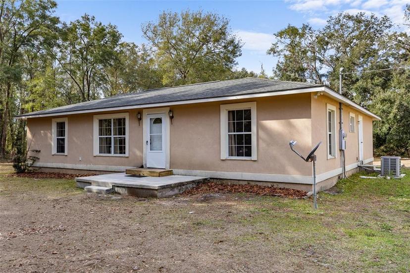 Picture of 748 SW Homestead Circle, Fort White FL 32038