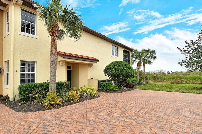 Picture of 206 Bella Vista Terrace Unit 29B, North Venice FL 34275