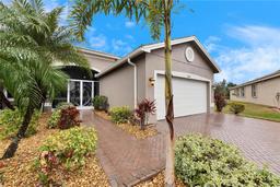 Picture of 15614 Aurora Lake Circle, Wimauma, FL 33598