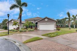 Picture of 15614 Aurora Lake Circle, Wimauma, FL 33598