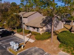 Picture of 3746 NW 53Rd Road, Gainesville, FL 32653