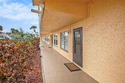 Picture of 6400 46Th Avenue N Unit 121, Kenneth City, FL 33709