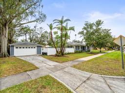 Picture of 320 N Madison Avenue, Clearwater, FL 33755