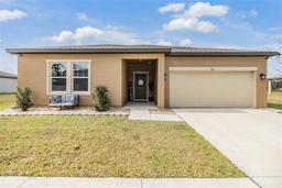 Picture of 701 Garden Oaks Square, Seffner, FL 33584