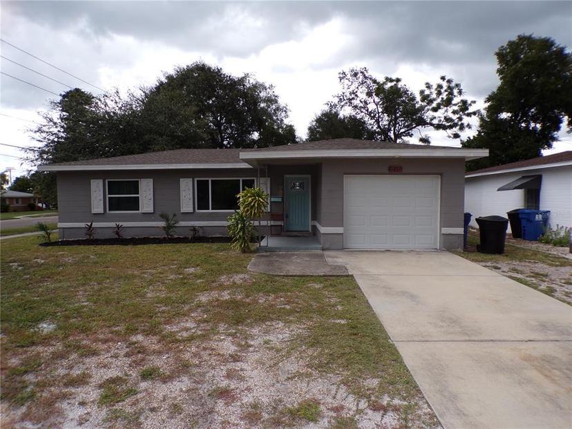 Picture of 895 64Th Avenue S, St Petersburg FL 33705