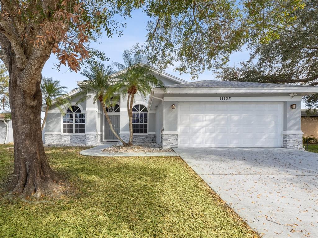 Picture of 11123 Elmhurst Drive, Pinellas Park, FL 33782