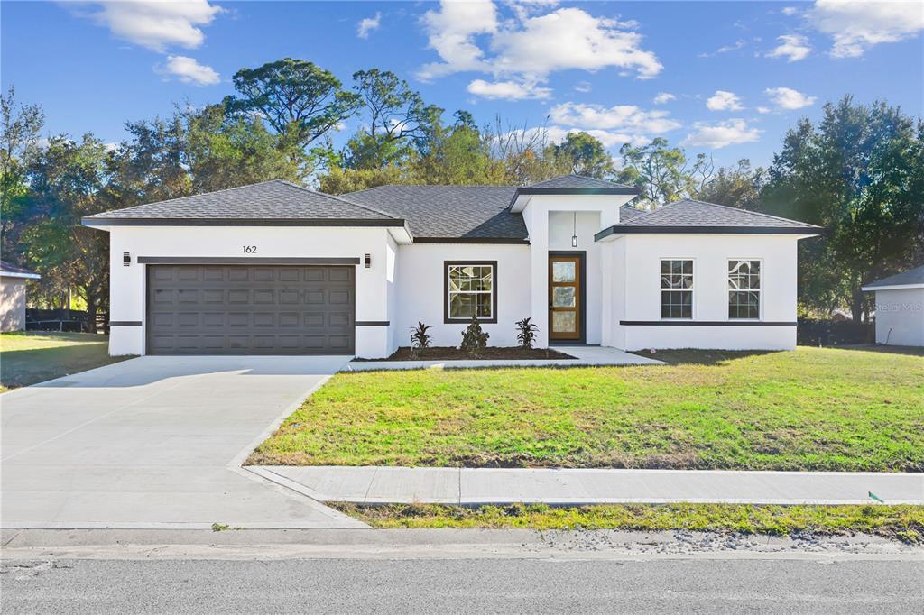 Picture of 162 NW 42Nd Place, Ocala, FL 34475