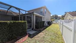 Picture of 12288 NE 48Th Loop, Oxford, FL 34484