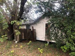 Picture of 1820 E Sitka Street, Tampa, FL 33604