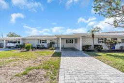 Picture of 833 White Cap Circle Unit 8, Venice, FL 34285