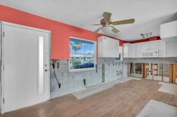 Picture of 833 White Cap Circle Unit 8, Venice, FL 34285