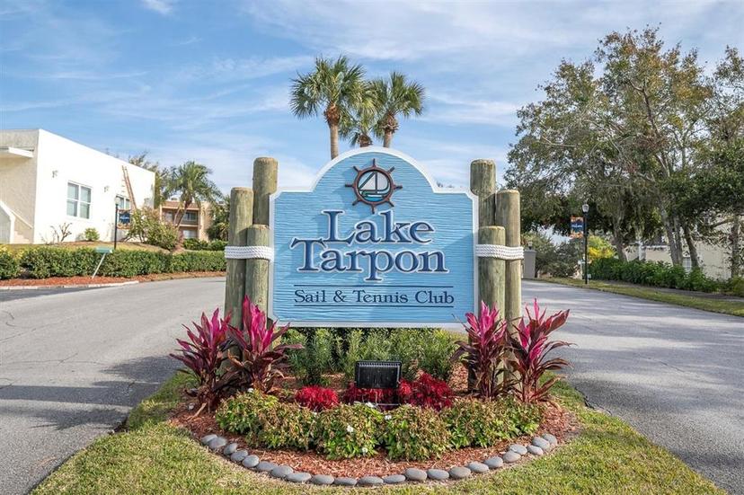 Picture of 90 S Highland Avenue Unit 12, Tarpon Springs FL 34689