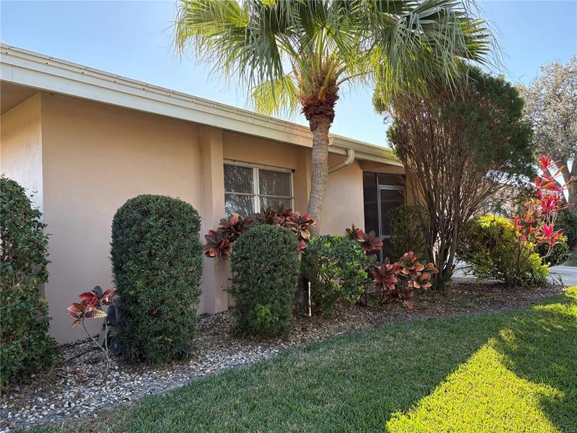 Picture of 3442 Medford Lane Unit 1109, Sarasota FL 34239