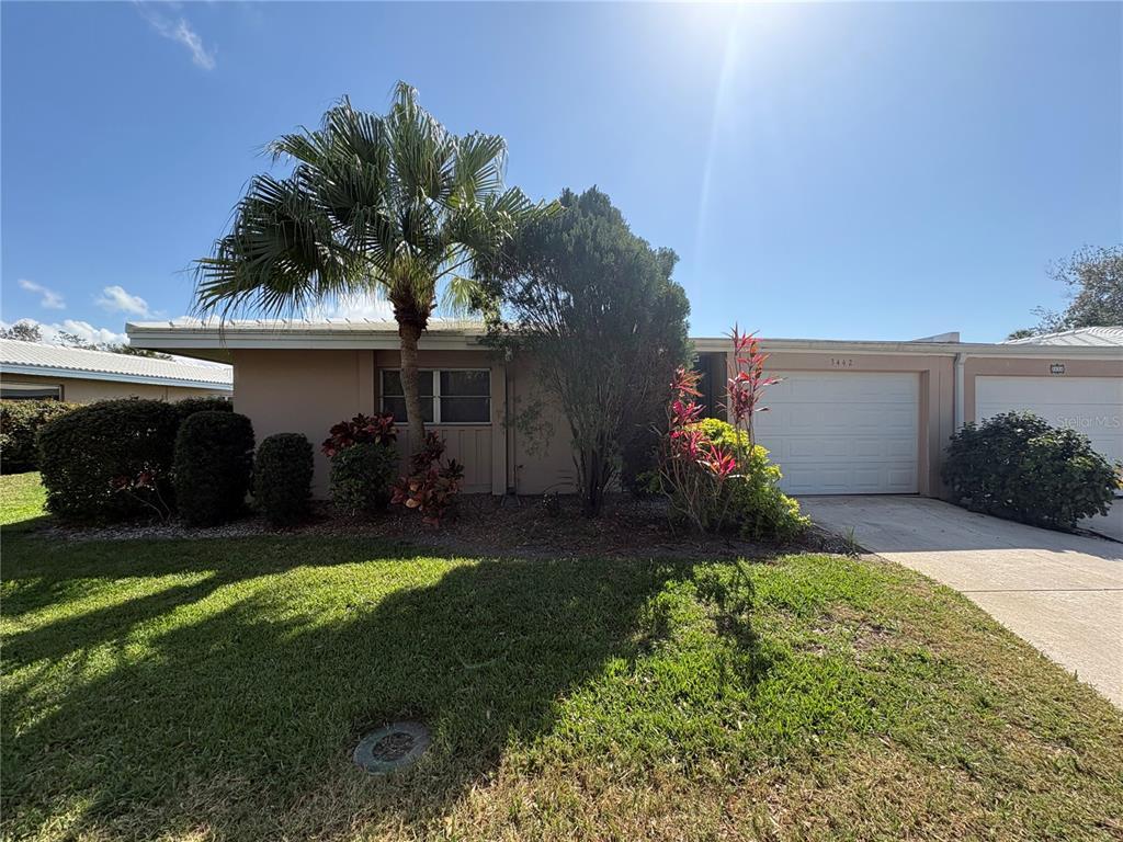 Picture of 3442 Medford Lane Unit 1109, Sarasota, FL 34239