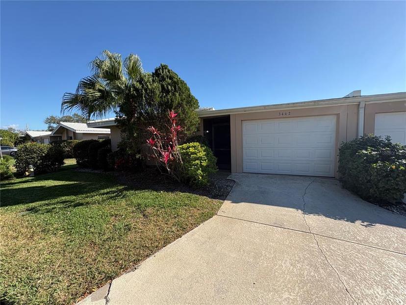 Picture of 3442 Medford Lane Unit 1109, Sarasota FL 34239