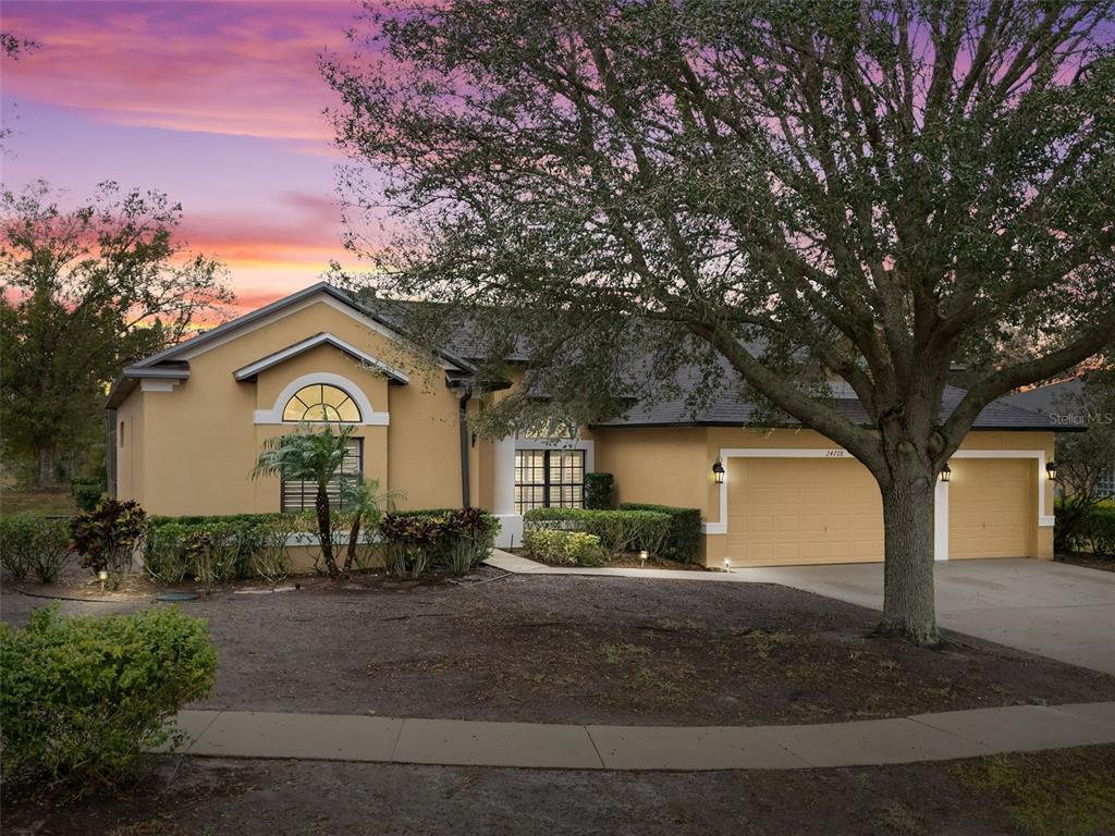 Picture of 24728 Calusa Boulevard, Eustis, FL 32736