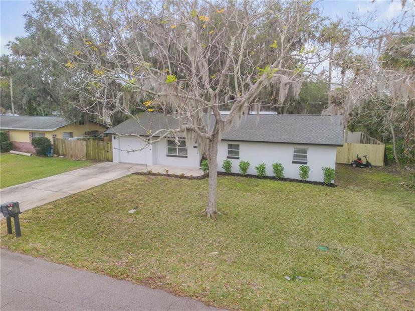 Picture of 1622 Pine Tree Drive, Edgewater FL 32132