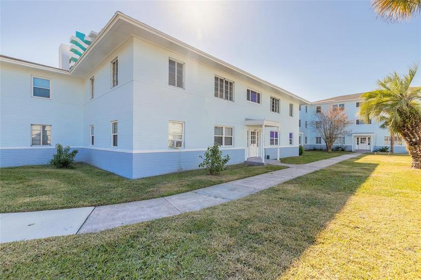 Picture of 500 S Beach Street Unit B3, Daytona Beach FL 32114