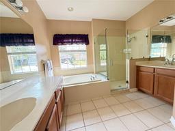 Picture of 914 Shadowmoss Drive, Winter Garden, FL 34787