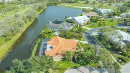 Picture of 4221 Escondito Circle, Sarasota, FL 34238