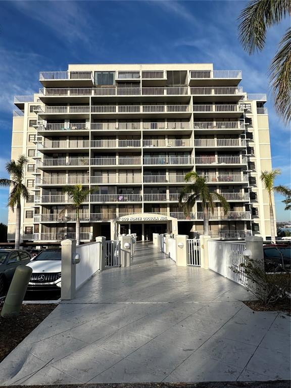 Picture of 500 N Osceola Avenue Unit 403, Clearwater, FL 33755