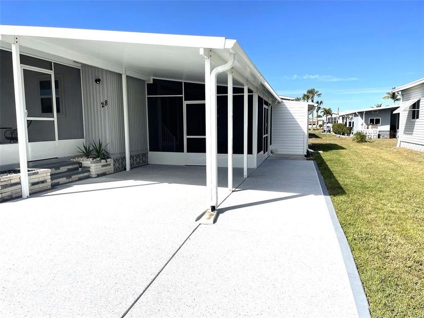 Picture of 28 Castaway Court, North Port FL 34287