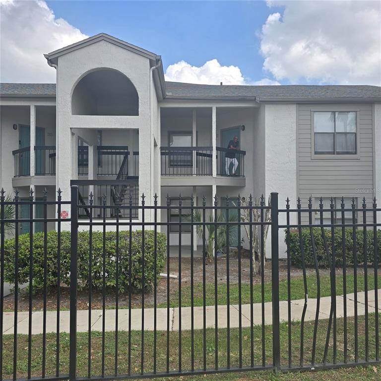 Picture of 2002 Cascades Boulevard Unit 108, Kissimmee, FL 34741