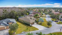 Picture of 400 Fountain Valley Ln, Kissimmee, FL 34759